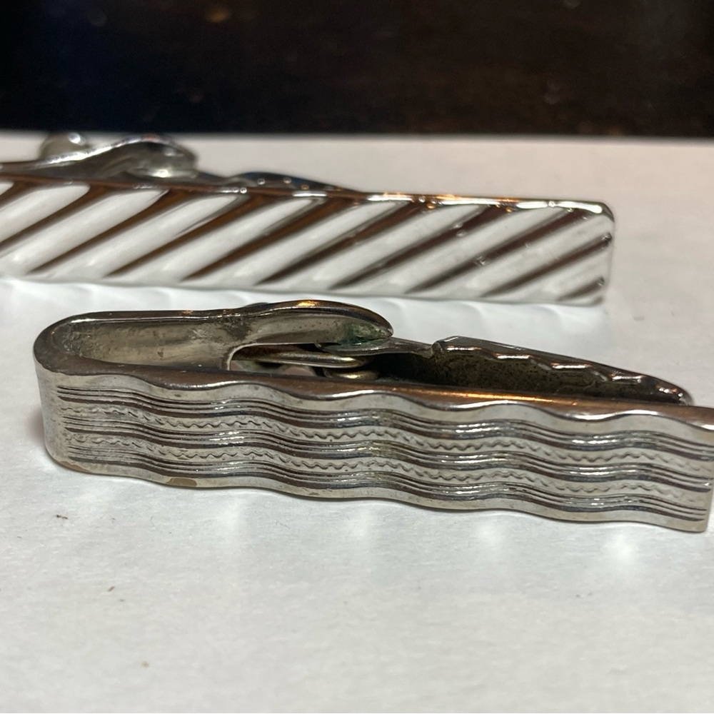 Vtg SWANK Tie Bar Clips (2)